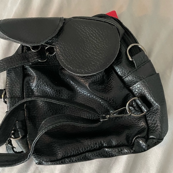 Minnie Mouse backpack - Picture 2 of 2